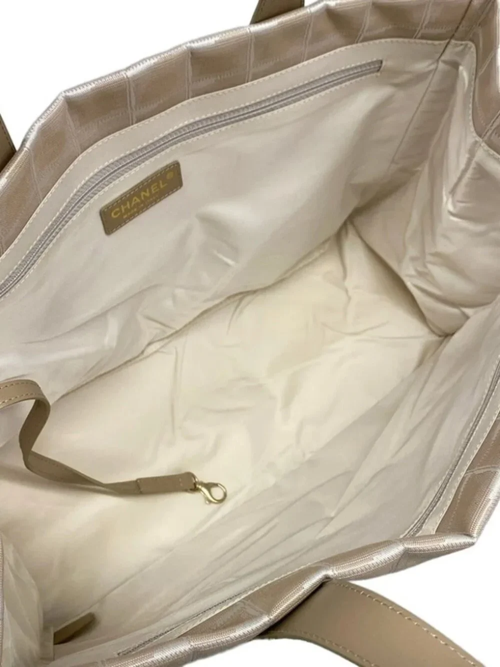 CHANEL New Travel Line Tote MM Beige White Nylon Jacquard Leather Tote Bag